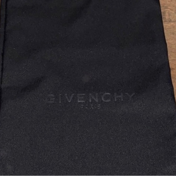 Givenchy Shoe Bag - Picture 2 of 3